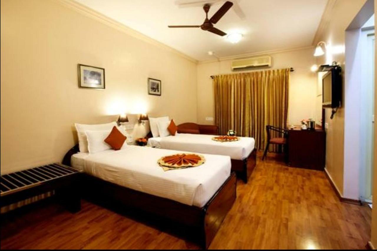 Hotel The Grand Regent Coimbatore Exterior foto